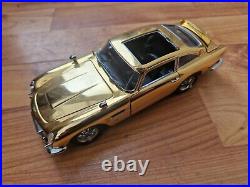 1/24 Scale Franklin Mint Classic James Bond 007 Aston Martin Db5 Gold Car