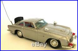 1964 Gilbert JAMES BOND 007 ASTON-MARTIN DB5 Battery Operated Working Sports Car