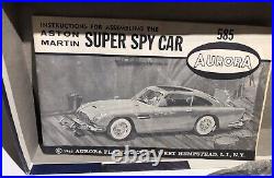 1965 Aurora James Bond Aston-Martin Super Spy Car Model Kit