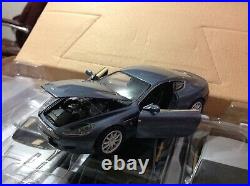 4-Motormax 124 Scale 2004 Aston Martin DB9 V12 Silver Diecast Model James Bond