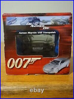 ASTON MARTIN V12 VANQUISH James Bond 007 Die Another Day, ERTL, 1/18, NIB