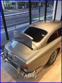 Aston Martin DB5 James Bond 007 Tribute Car Full Scale Model! 11