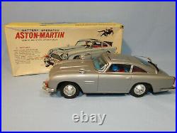 Aston-Martin James Bond Auto (61447)