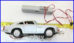 Battery Operated James Bond 007 Japan Car M101 Aston Martin