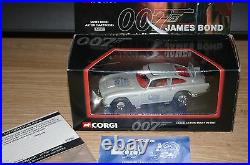 CORGI 04303 James Bond Aston Martin DB5 COLLECT 99 Limited Edition