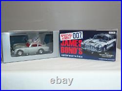 Corgi 04206 James Bond Oo7 Silver Aston Martin Db5 Diecast Model Car With Figure