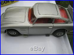 Corgi 271 James Bond Aston Martin Nice Original Car In Age Worn Original Box
