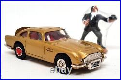 Corgi 40201 007 Aston Martin DB5 & Oddjob Figure James Bond Diecast Model Car