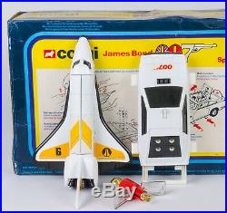 Corgi Gift 22 James Bond 007. Aston, Esprit & Space Shuttle. MINT/Boxed. 1977