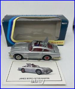 Corgi James Bond 007 Aston Martin DB5 In Box Rare Vintage 1995 (FREE SHIPPING)