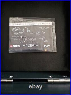 Corgi James Bond CC99171 4Oth Anniversary Gold Aston Martin DB5 Vanquish Limited