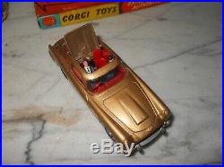 Corgi Toys 261 GOLD James Bond 007 Aston Martin rare vintage toy original box