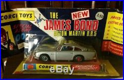Corgi Toys 270 Aston Martin James Bond 1st Issue Bubble Pack and Window Box