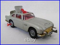 Corgi Toys 270 James Bond 007 Aston Martin DB5 1973 Diecast Car Free Postage