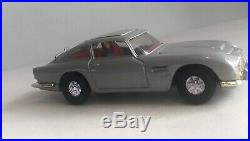 Corgi Toys 270 James Bond 007 Silver Aston Martin DB5 In Good Condition