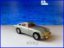 Corgi Toys 270 James Bond Aston Martin late edition with original box
