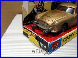 Corgi Toys (GB) James Bond's Aston Martin 1965er Sammlerstück Boxed