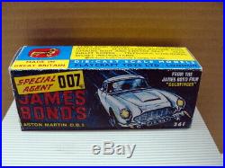 Corgi Toys (GB) James Bond's Aston Martin 1965er Sammlerstück Boxed