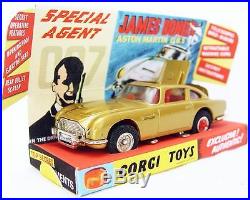 Corgi Toys JAMES BOND 007 ASTON MARTIN 1997 DB. 5 + Figures + 1965 Repro Box MIB
