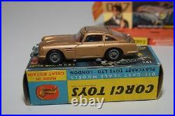 DD 143 Corgi Toys 261 James Bond 007 Aston Martin Db5 Gold Near Mint Boxed