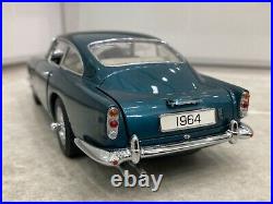 Danbury/Franklin mint 124 1964 Aston Martin db5 Aegean blue Classic model 118