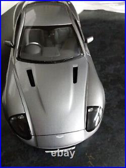 Danbury Mint 112 Aston Martin Vanquish 007 James Bond Die Another Day No. 1373