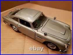 Danbury Mint James Bond 007 1964 Aston Martin DB5 Die-Cast 124 WithBox & Papers