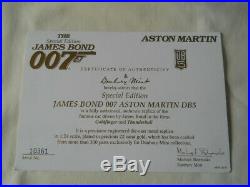 Danbury Mint James Bond 007 Aston Martin DB5 Special Edition with Display case