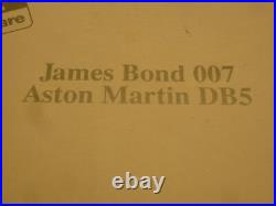 Danbury mint James Bond Aston Martin DB5, with paperwork, Boxed, (NMB)