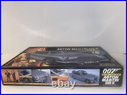 Doyusha ASTON MARTIN DB5 007 JAMES BOND GOLDFINGER Car model kit Sealed Inside