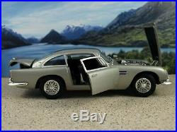 Ertl Joyride 1/18th'65 Aston Martin DB5 James Bond 007VERY RARECasino Royale