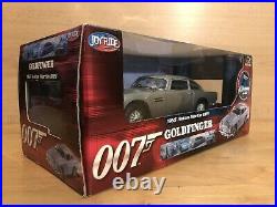 Ertl Joyride 33745 James Bond Aston Martin DB5 With Gadgets Goldfinger 118
