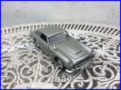 Franklin Mint Aston Martin DB5 James Bond Die Cast 124 Model