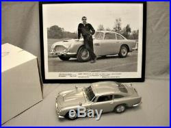 James Bond 007 Aston Martin DB5 / Danbury Mint / MIB with Movie photo