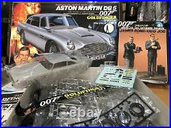 James Bond 007 Aston Martin Goldfinger Model Kit DOYUSHO 124