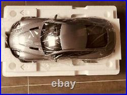 Kyosho/Danbury Mint Aston Martin Vanquish 1/12 James Bond Die Another Day