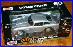 NEW 007 Goldfinger Aston Martin DB5 Bond Car James Bond minicar 1/24 Motor Max