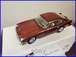 NEW Danbury Mint 1964 Aston Martin DB5 Bond Stlye Red 124 Scale Model Die Car