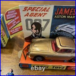 RARE Corgi Toys 261 James Bond Aston Martin Goldfinger