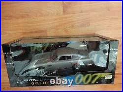Rare Autoart 1/18 Aston Martin Db5 Goldfinger James Bond 007 Car 70020 Boxed
