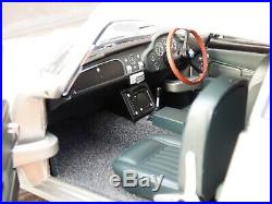 Rare Ejector Seat + Gadgets Autoart 1/18 Aston Martin DB5 007 James Bond Toy Car