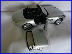 The James Bond 007 BMW Z8 with large Acrylic Top display case DANBURY MINT