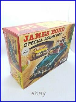 Vintage Airfix James Bond Special Agent Aston Martin DB5 Model Kit 1/24th Scale