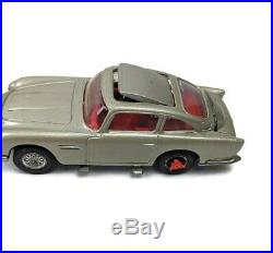 Vintage Corgi James Bond Aston Martin DB5 270 Die-Cast withOriginal Box Figures